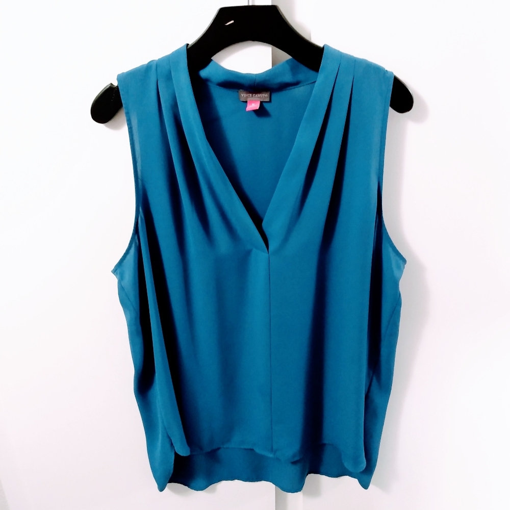 NWOT Vince Camuto V-Neck Blouse XL